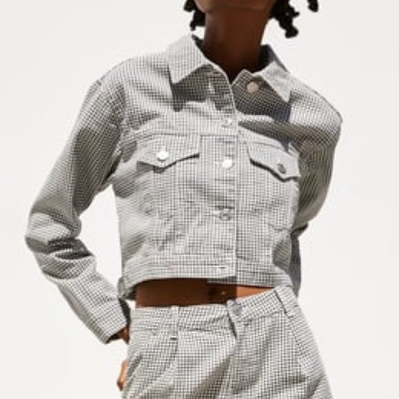 ✨HOST PICK ✨ Zara Gingham Cropped Denim Jacket - Picture 5 of 5
